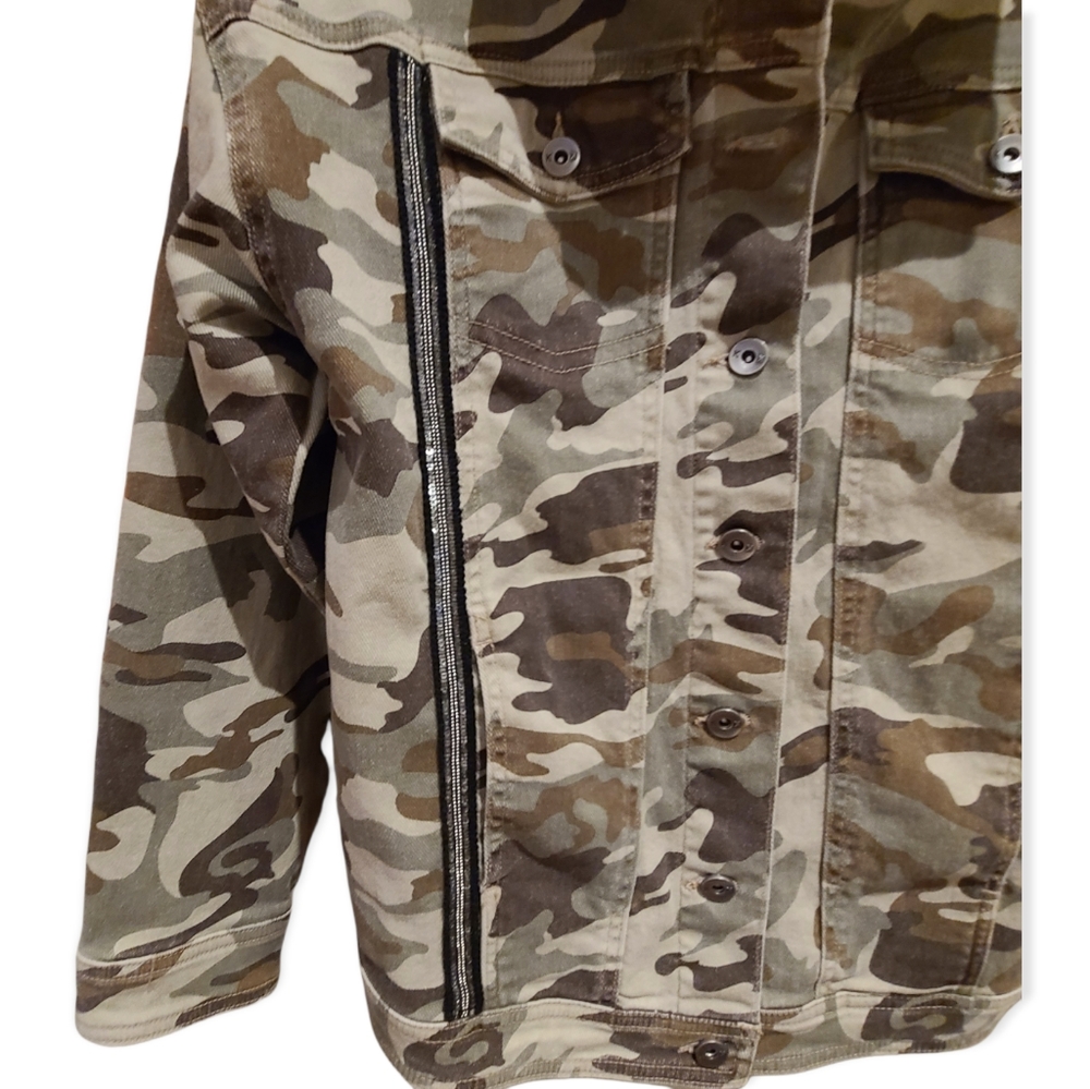 Kendall and Kylie Elevated Camo Denim Jacket With Sequin Embellishments … - Picture 12 of 12